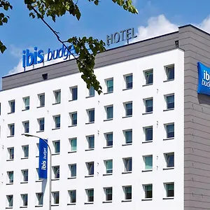 Ibis Budget West Station Варшава